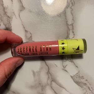 Jeffree Star Velour Liquid Lipstick "?"